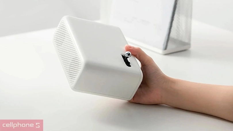 Máy chiếu mini Wanbo Mini Pro cho hình chiếu rõ nét, chất lượng