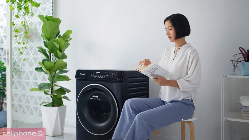 Vì sao nên mua máy giặt sấy Panasonic Inverter 10.5kg NA-S056FR1BV?