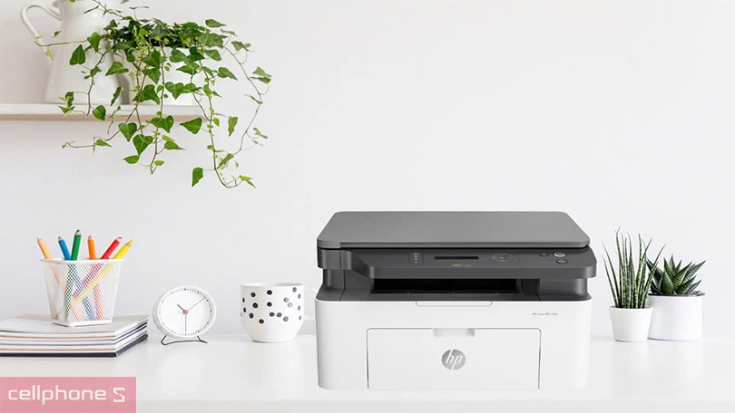 Máy in HP Laser MFP 135W đa chức năng (4ZB83A) nhỏ gọn, hiện đại