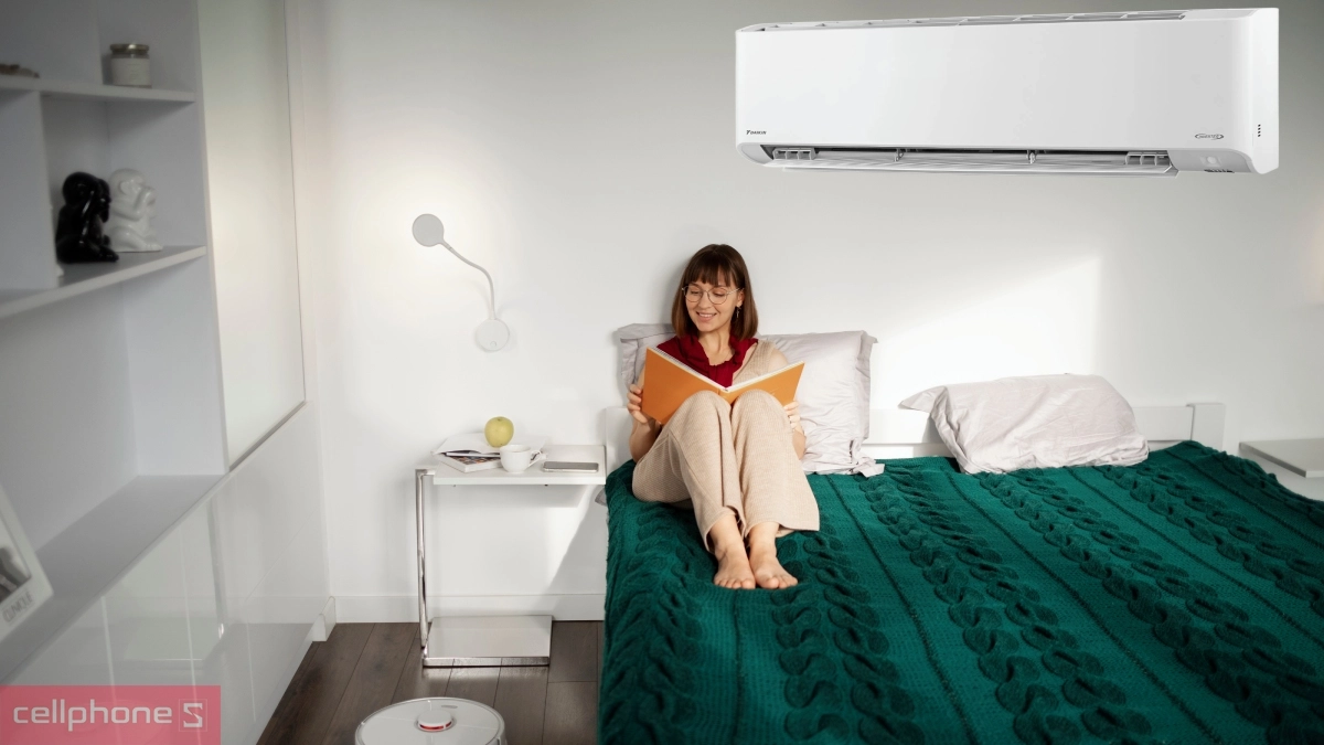 Tinh lọc khí Streamer máy lạnh Daikin Inverter 2.5HP FTKZ60VVMV RKZ60VVMV