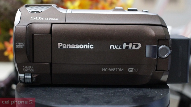 Máy quay phim Panasonic