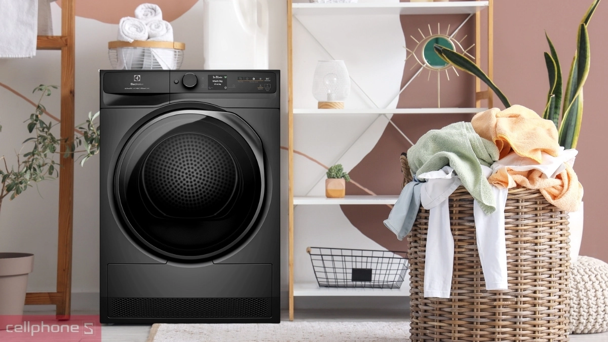 Động cơ tiết kiệm điện máy sấy bơm nhiệt Electrolux 9kg (EDH902R9SC)