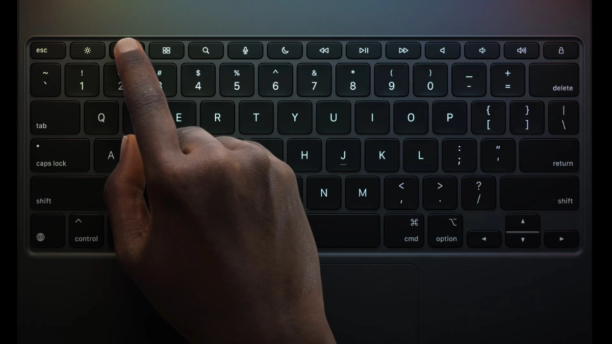 iPad Pro M4 sử dụng Magic Keyboard mới cho trải nghiệm như laptop