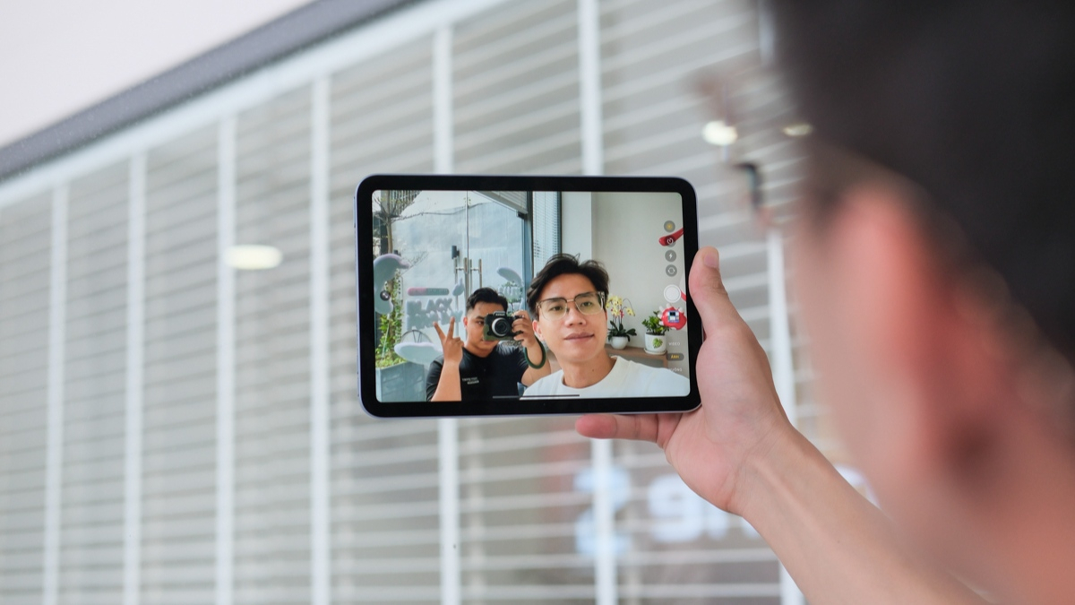 Apple iPad mini nhỏ gọn