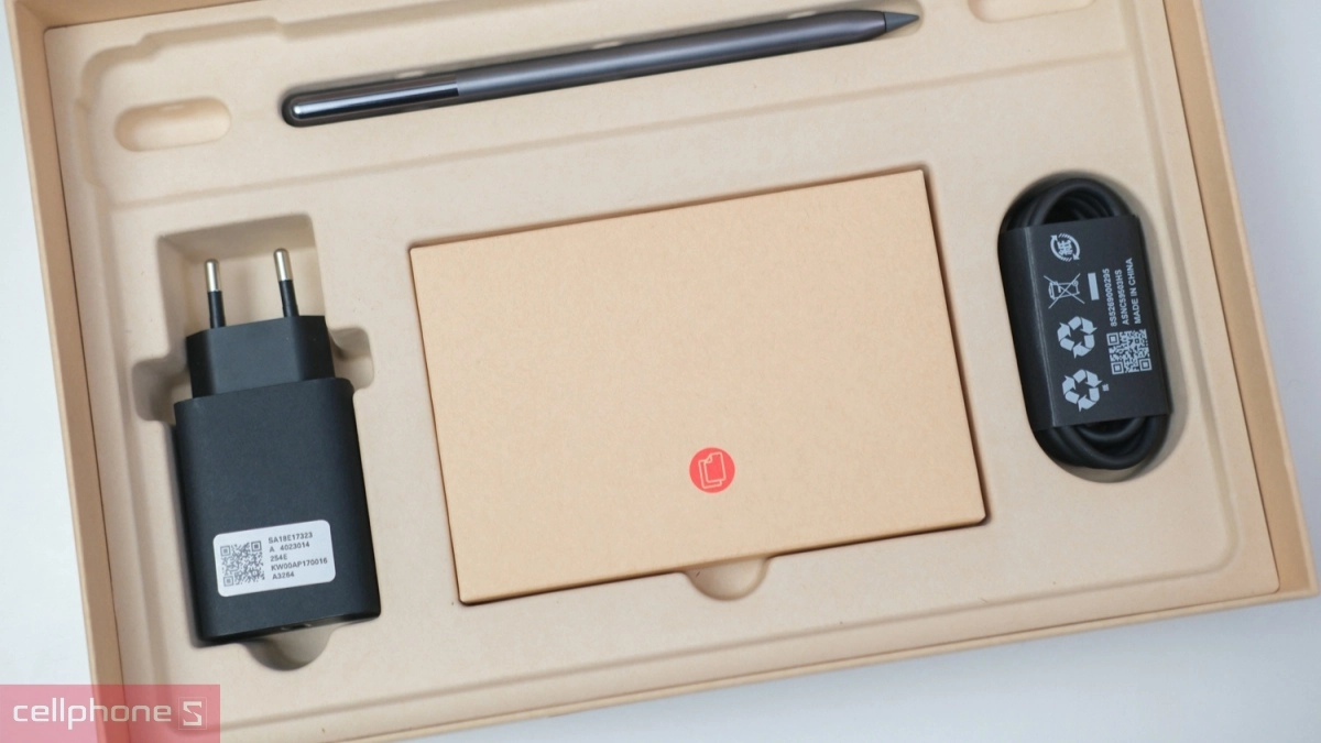 Dung lượng pin Máy tính bảng Lenovo Yoga Tab TB710