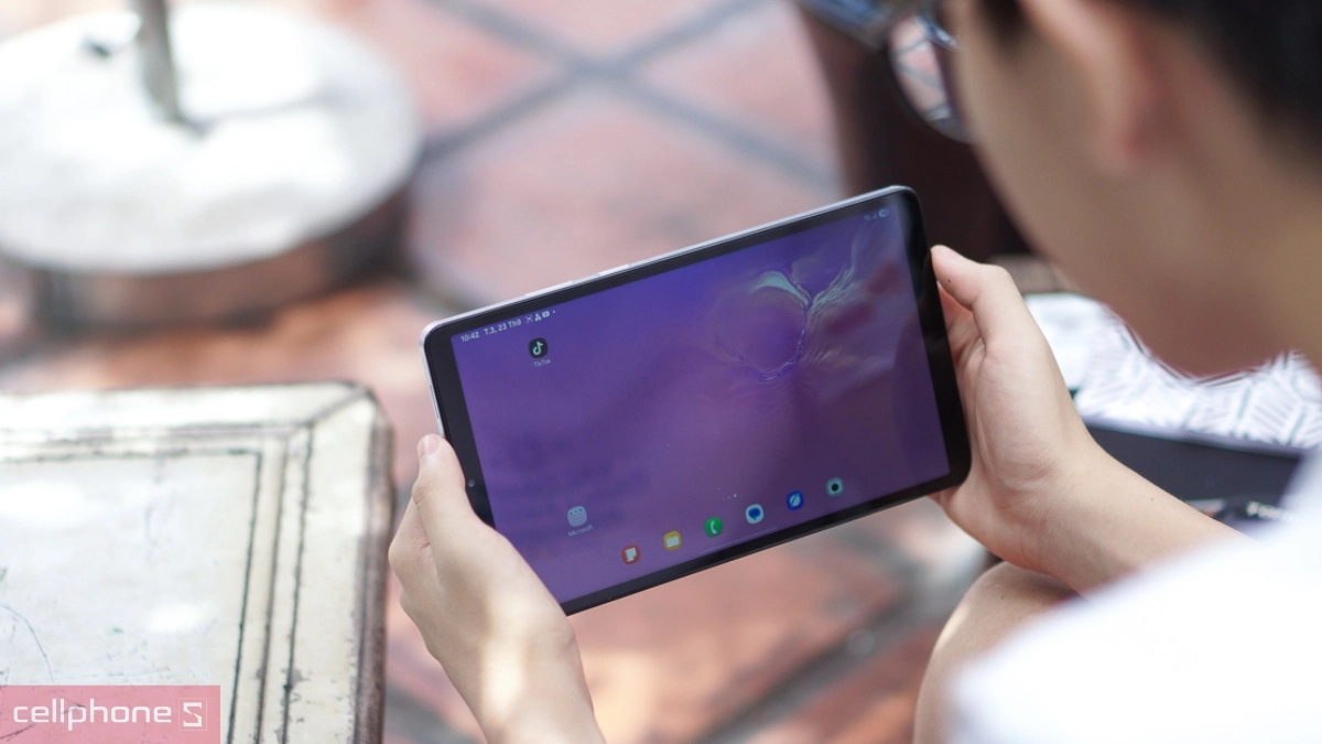 Camera đáp ứng nhu cầu liên lạc trực tuyến