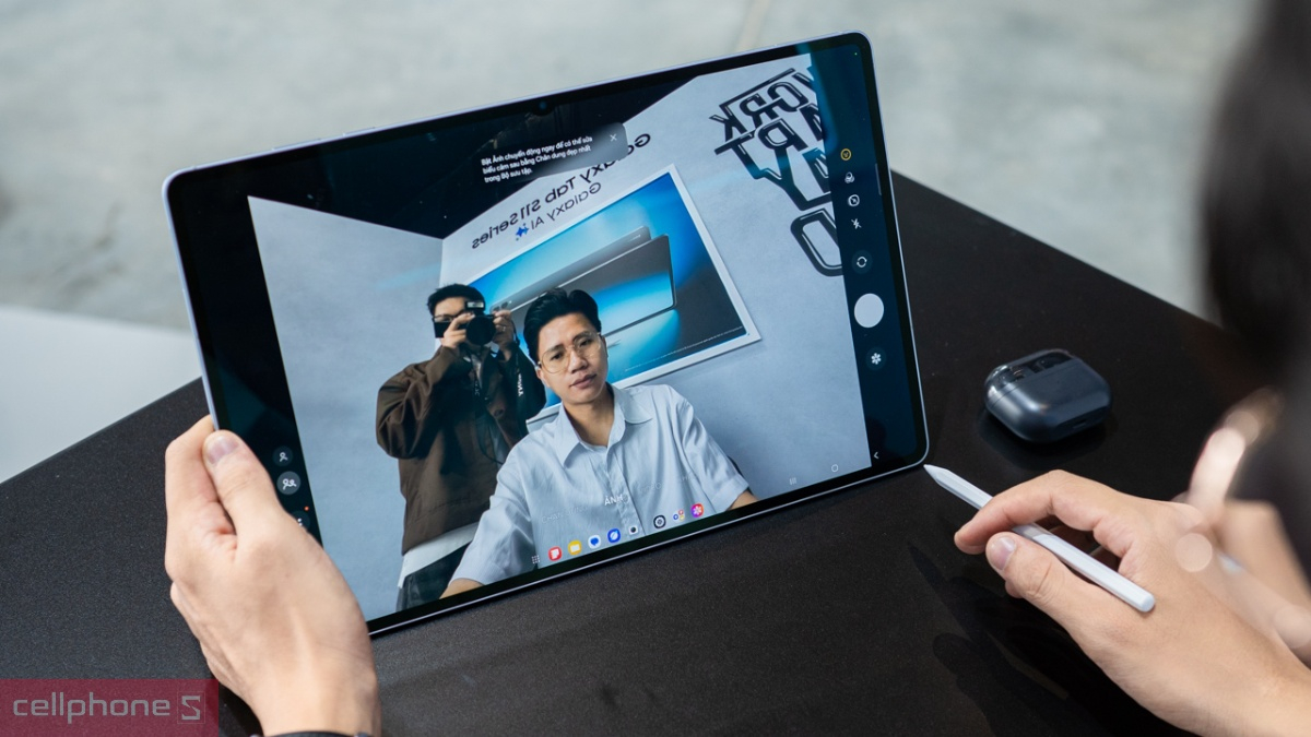 Camera trước 12MP trên Samsung Galaxy Tab S11 Series cho hình ảnh rõ nét