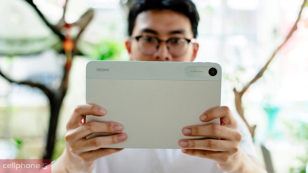Xiaomi Redmi Pad 2 cân bằng giữa màn hình lớn, hiệu năng và tính di động