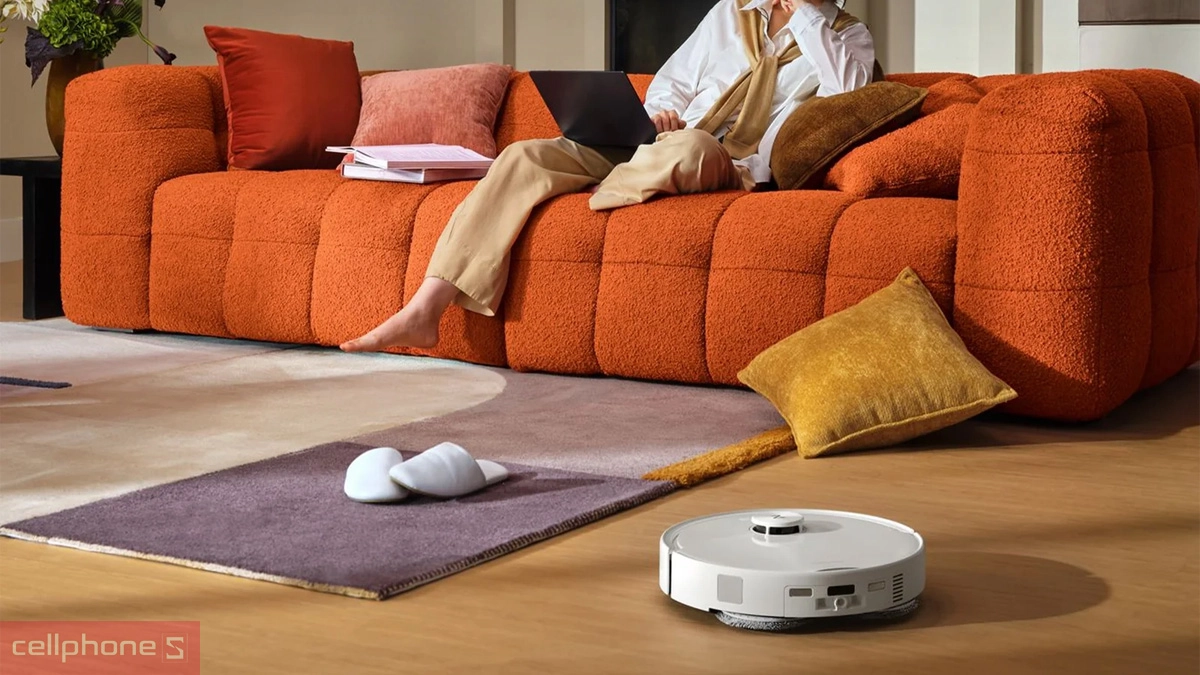Robot hút bụi lau nhà Roborock Qrevo 2 Pro điều khiển thông minh qua ứng dụng Roborock