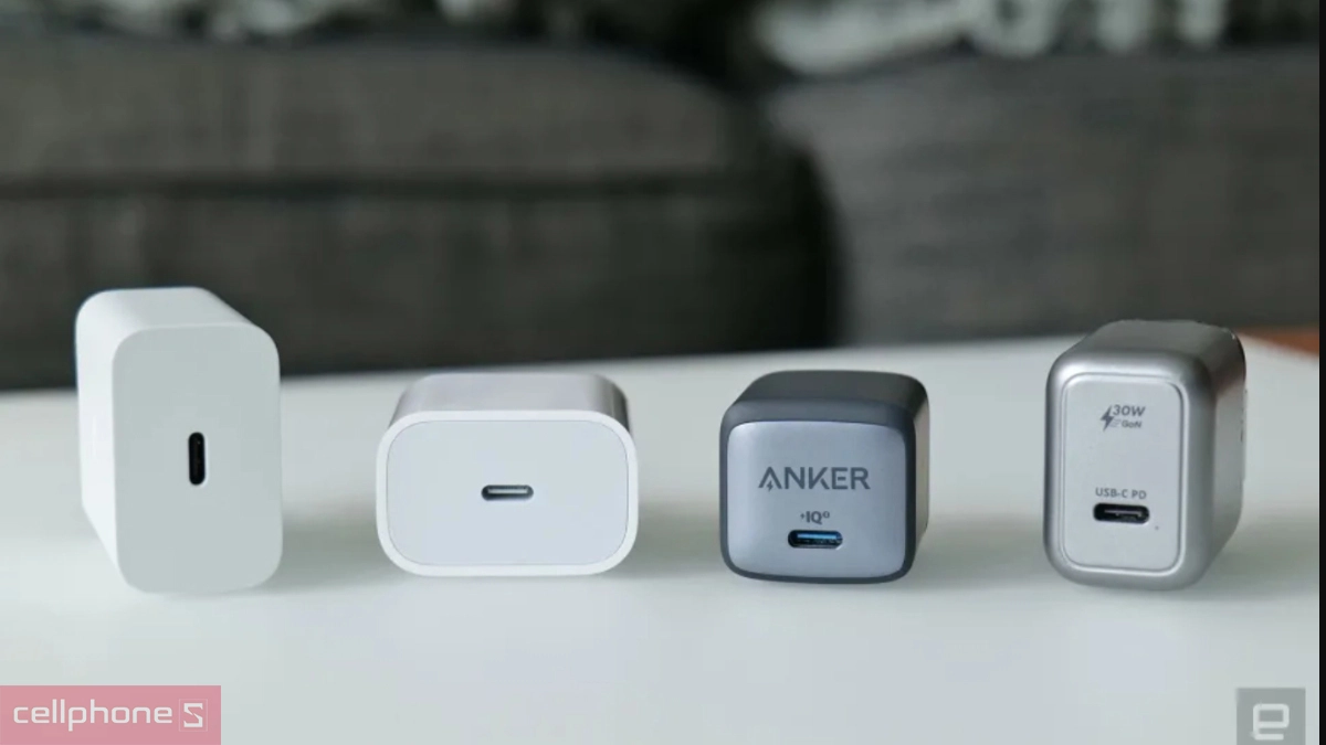 Các loại phụ kiện điện thoại giá sỉ được ưa chuộng nhất