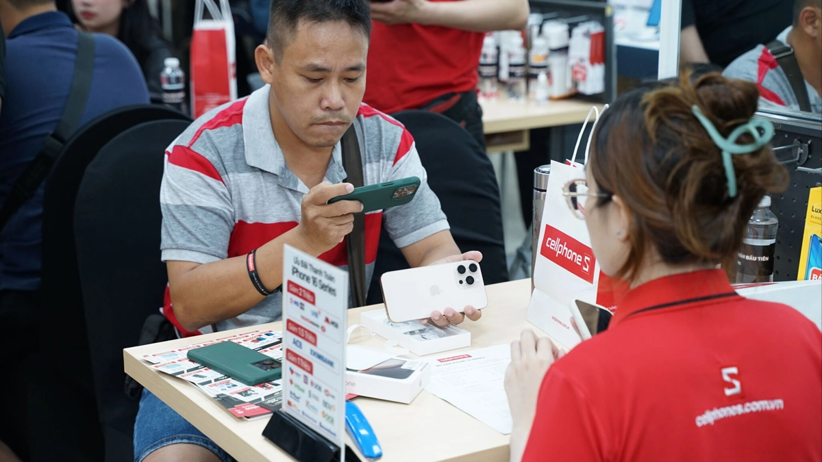 Mua iPhone 16 Pro Max giá tốt, chính hãng tại CellphoneS