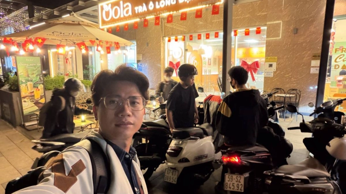 Chụp nhóm trên camera iPhone 17 Pro Max