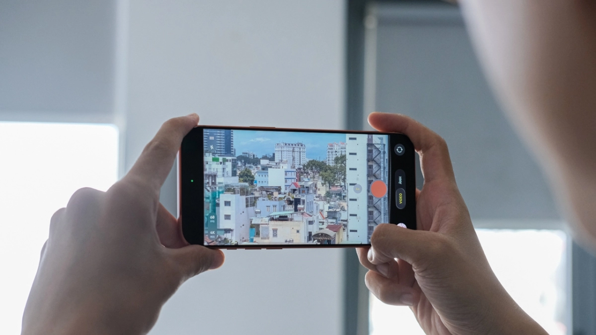Giao diện quay video trên iPhone 17 Pro Max