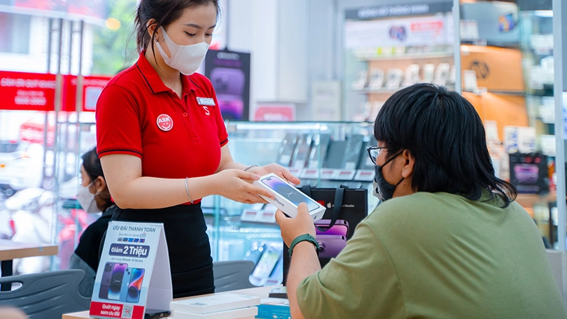 Mua iPhone 13 chính hãng VN/A giá rẻ tại CellphoneS