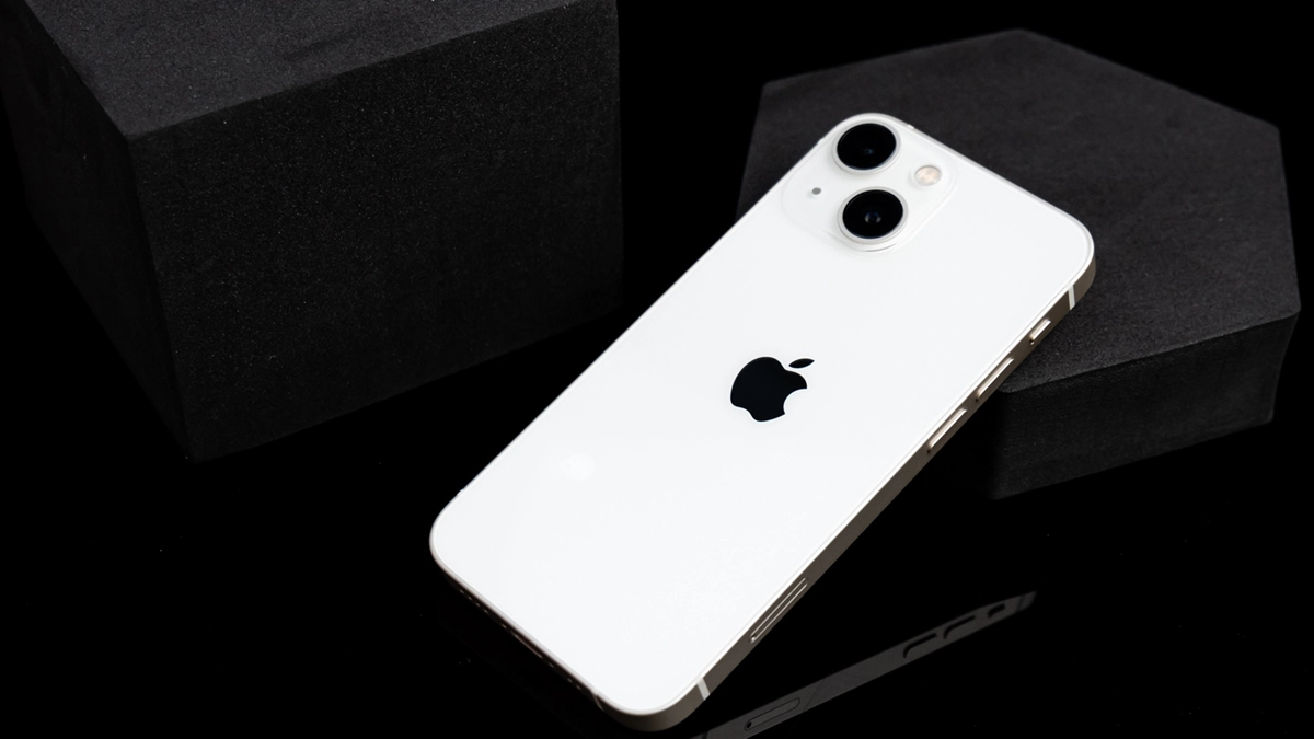 iPhone 13 có chống nước không