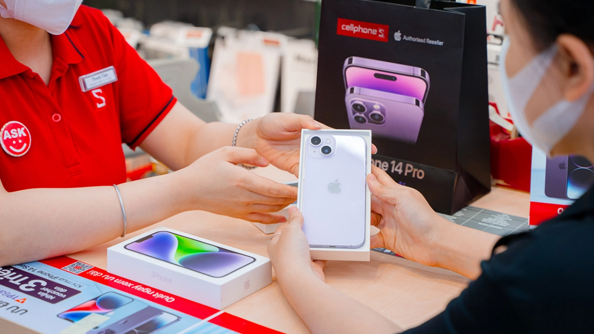 Mua điện thoại Apple iPhone 13 ưu đãi gì tại CellphoneS