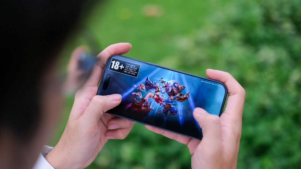 iPhone 17 bản Pro trang bị buồng hơi tản nhiệt giúp chơi game lâu không giảm hiệu năng