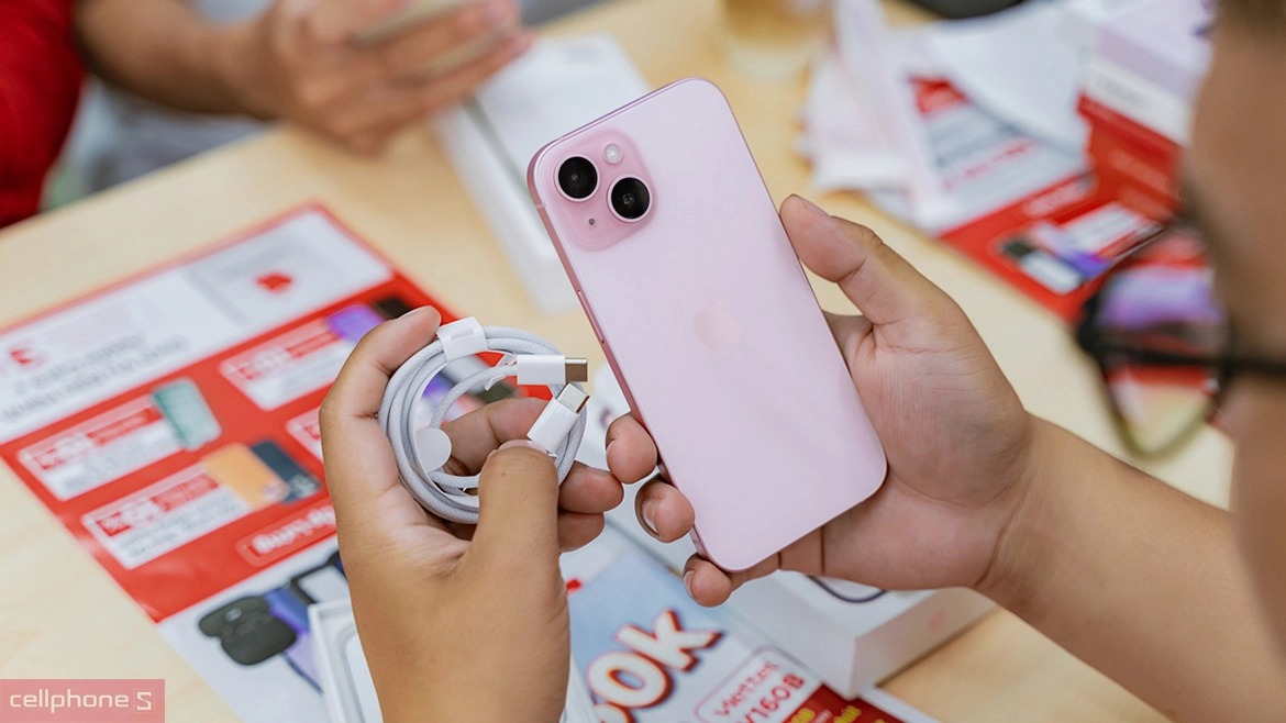 Quy trình mua iPhone giá sỉ tại CellphoneS