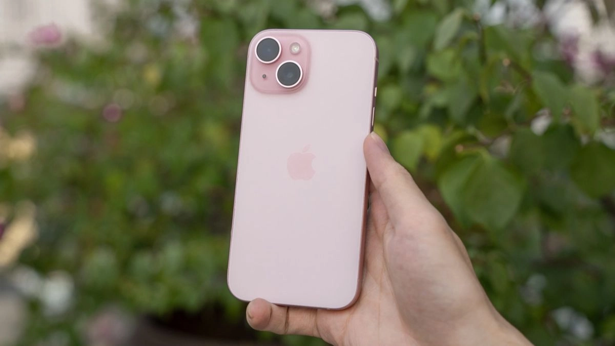 Mặt lưng Apple iPhone 15