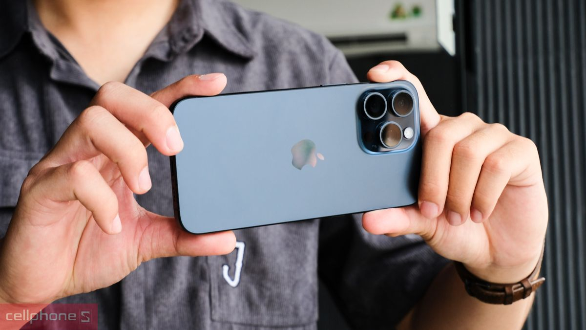 iPhone mới này có thể được xem như 1 chiếc máy ảnh chuyên dụng cao cấp