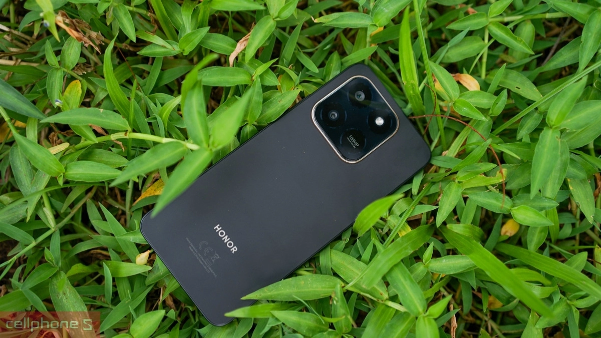 Thiết kế điện thoại Honor X7D