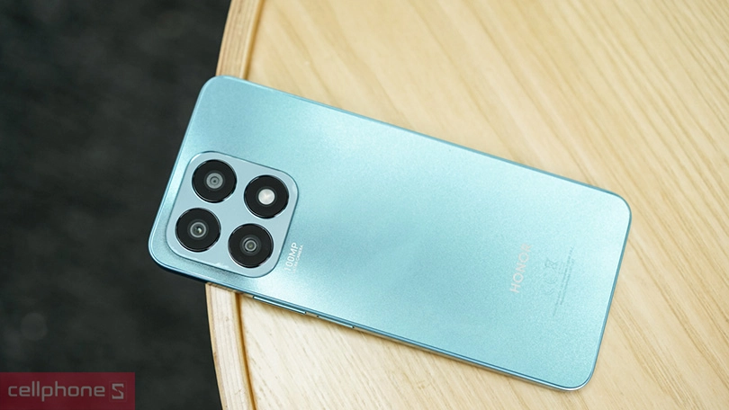 Thiết kế vuông vắn và cứng cáp