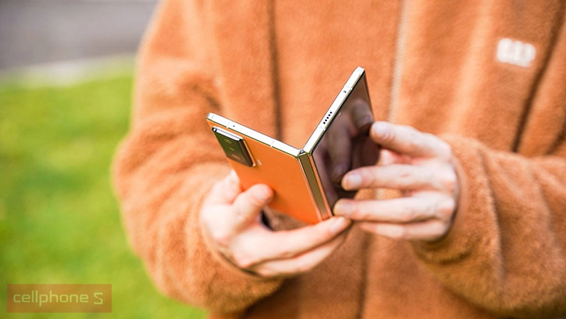 Điện thoại Honor Magic VS có giá là bao nhiêu?