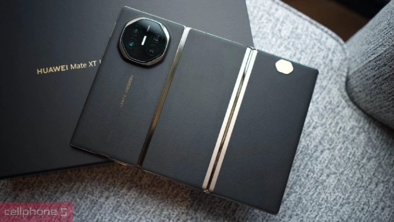 Điện thoại Huawei Mate XT Ultimate giá bao nhiêu tiền