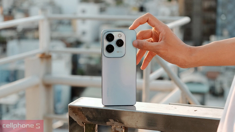 Điện thoại Infinix Hot 40 Pro giá bao nhiêu