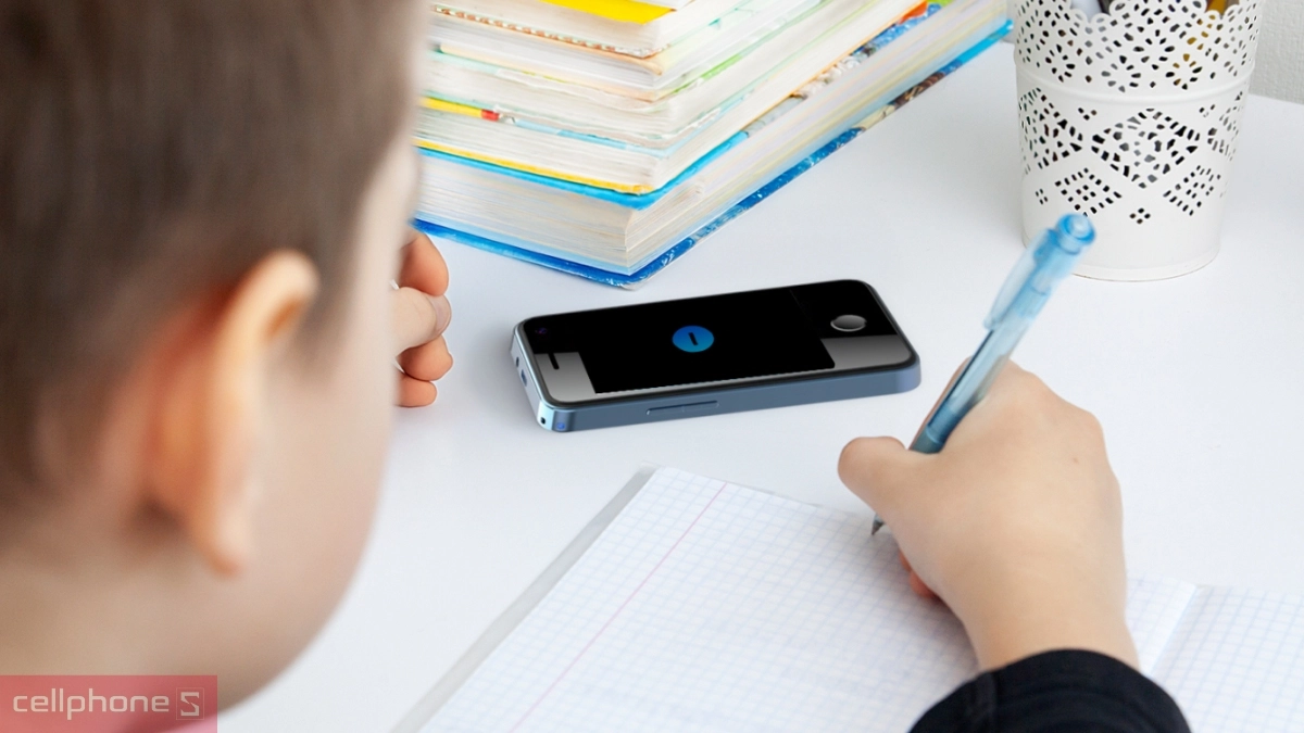 Vì sao nên mua điện thoại Masstel Alfa 5