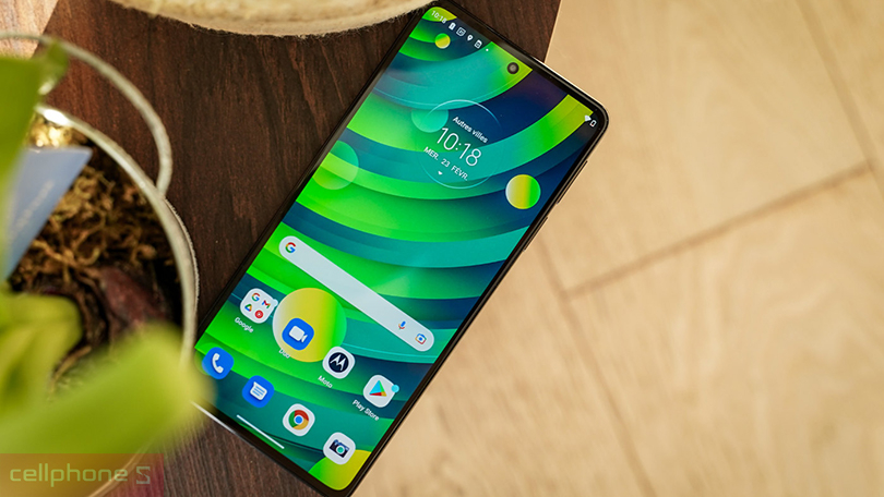 Đánh giá điện thoại Motorola Edge 30 Pro