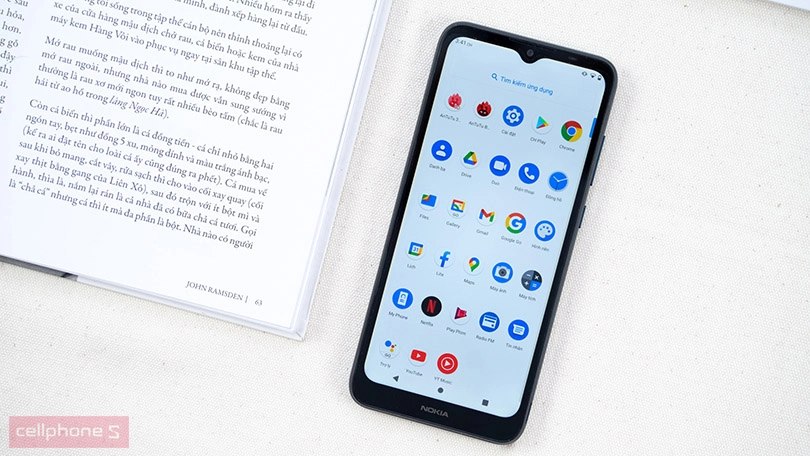 Màn hình IPS LCD 6.52 inches, độ phân giải 720x1600 pixels