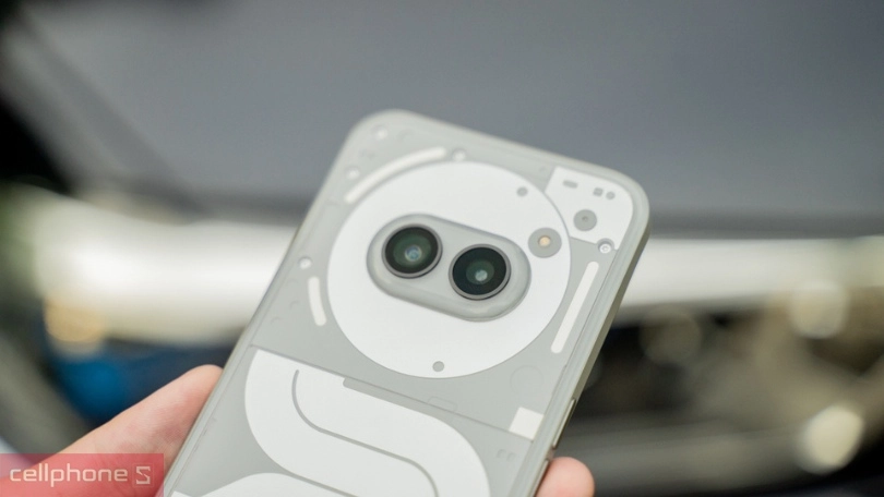 Giá bán điện thoại Nothing Phone 2a Plus bao nhiêu tiền
