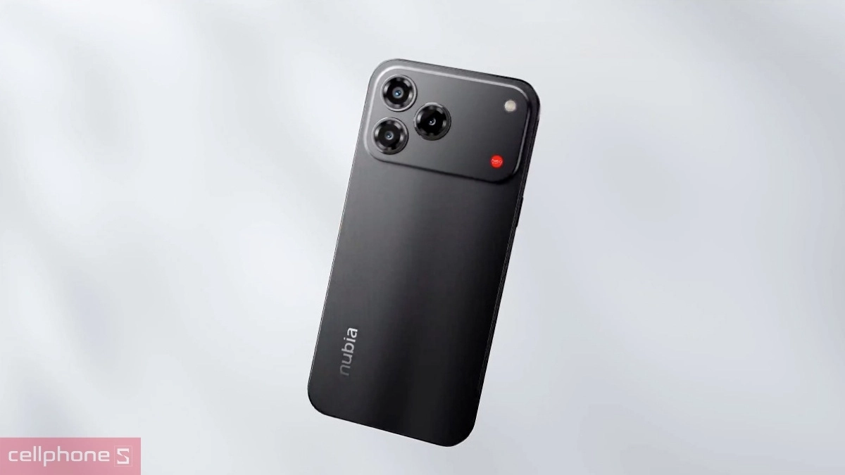 Thiết kế cao cấp, đậm chất flagship