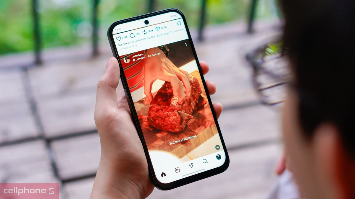 Màn hình Nubia V80 Design