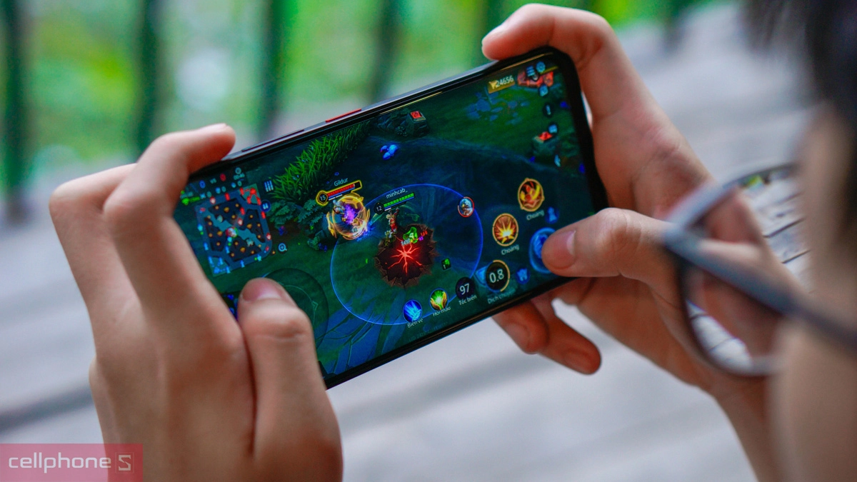 Điện thoại Nubia V80 Design giá bao nhiêu