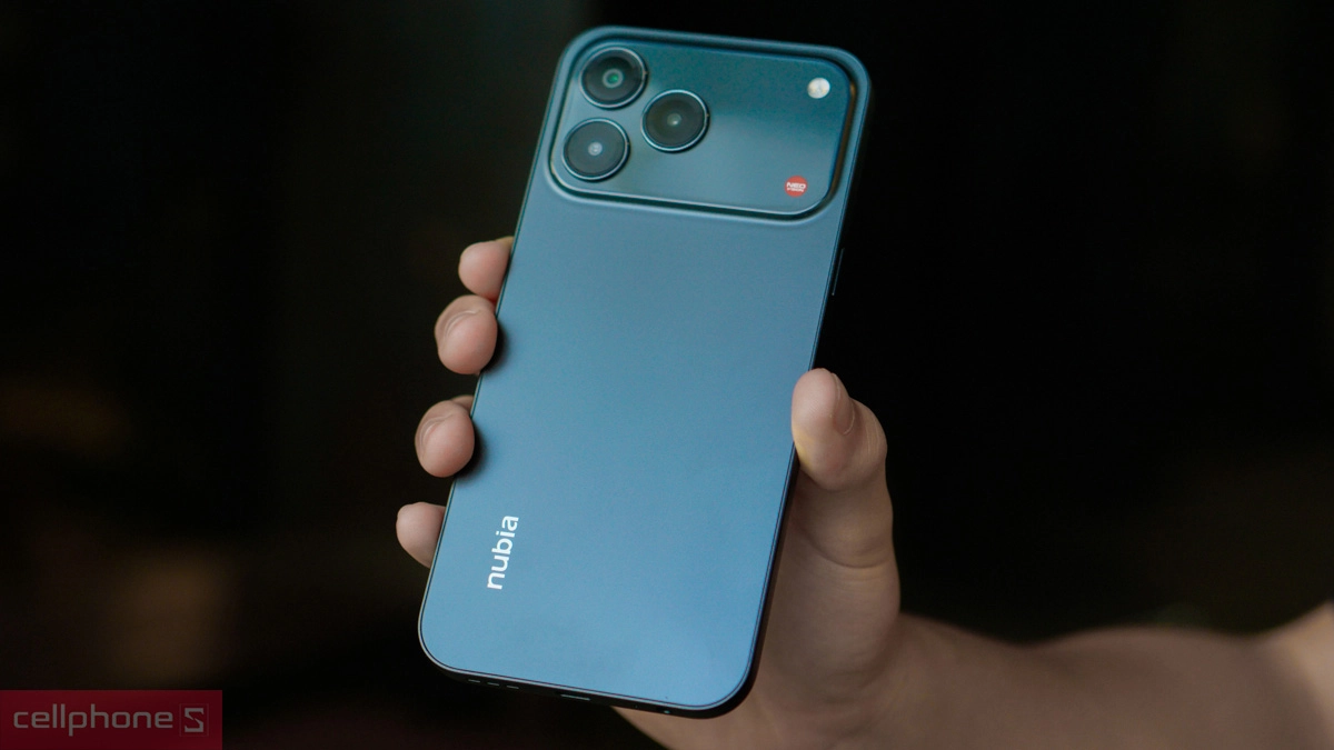 Thiết kế Nubia V80 Design