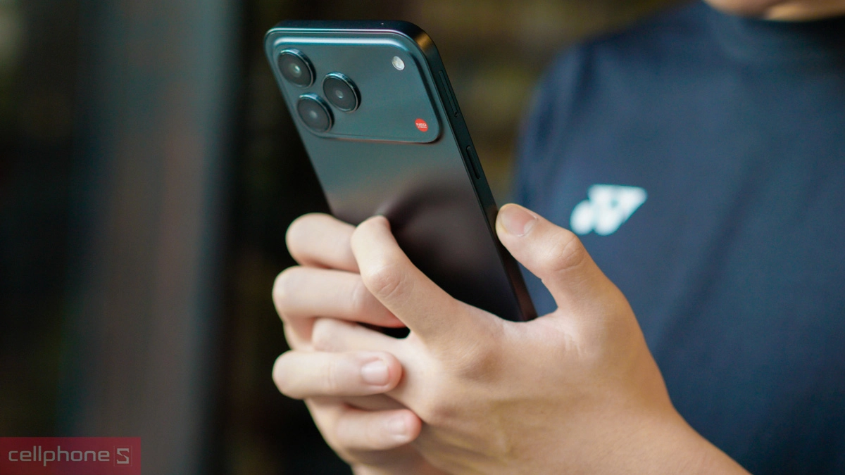 Thiết kế nguyên khối và liền mạch