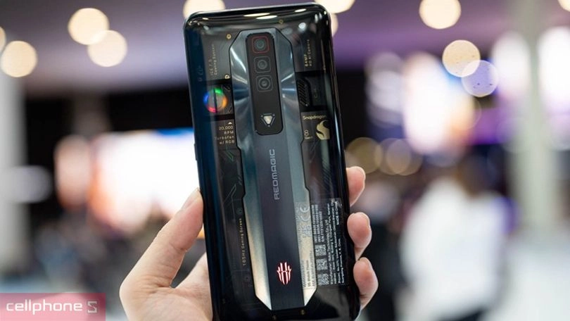 Thiết kế điện thoại Nubia RedMagic