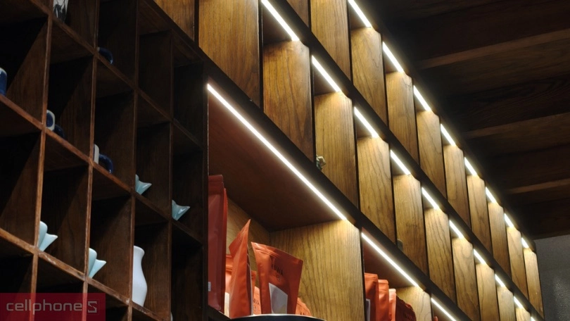 Camera tele tiềm vọng 3x trên OPPO Find X8 mang đến hình ảnh sắc nét từng đồ vật