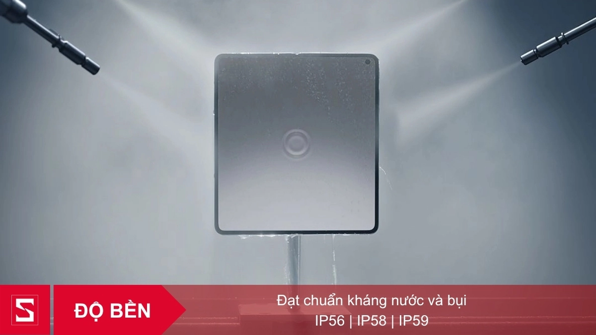 OPPO Find N6 đạt chuẩn kháng nước khi thử nghiệm phun nước trực tiếp