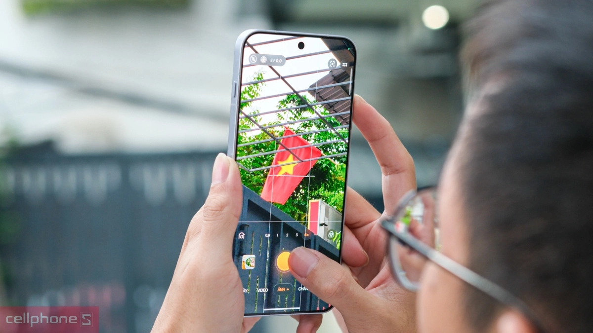 Quay video Dolby Vision trên OPPO Find X9s mượt mà và chi tiết