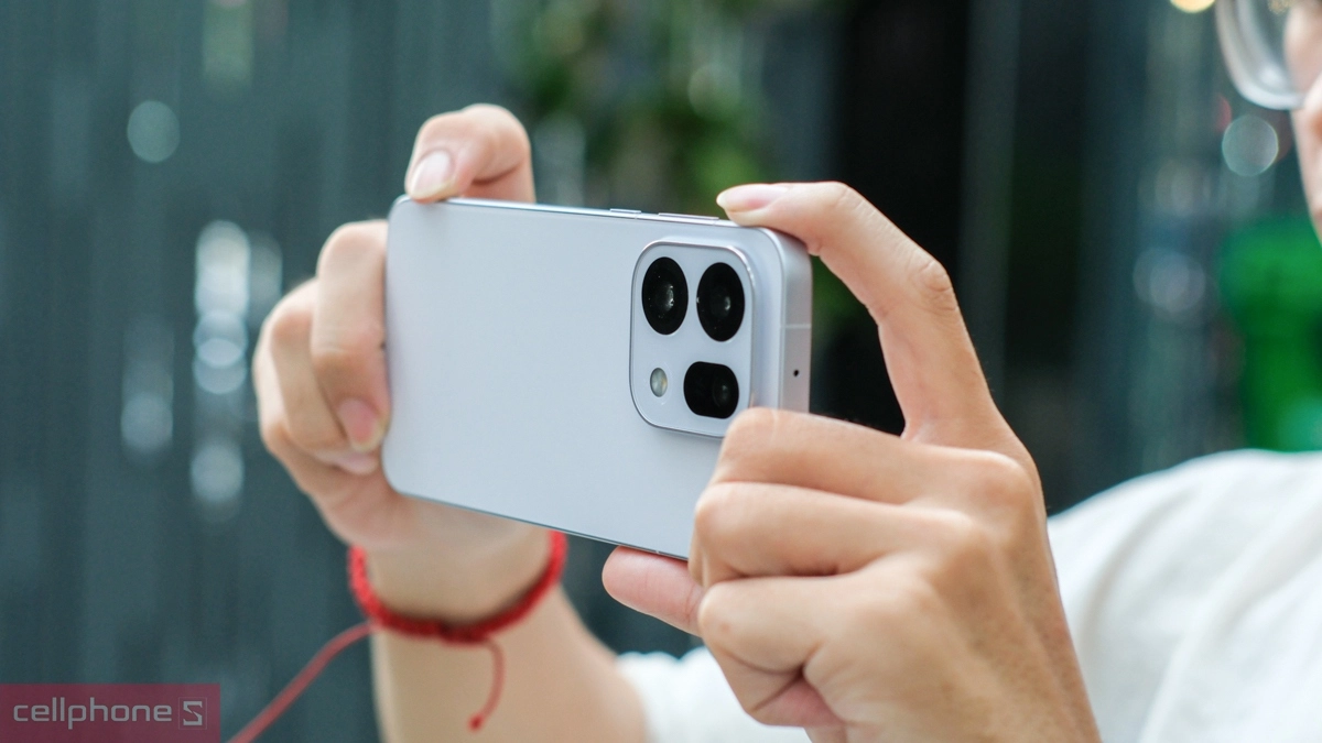 Chế độ chân dung Hasselblad OPPO Find X9s tạo hiệu ứng xóa phông tự nhiên