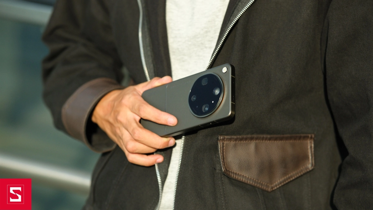 Đặc điểm nổi bật của cụm camera Hasselblad và mặt lưng da sang trọng trên OPPO Find X9 Ultra