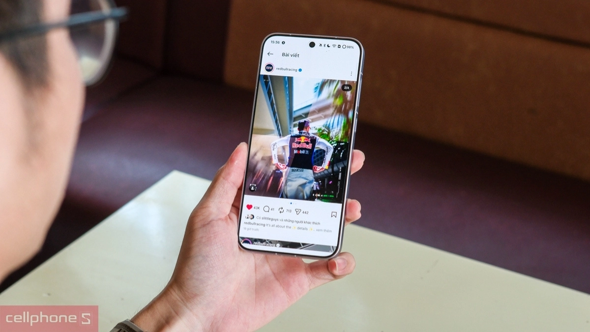 OPPO Find X9s sở hữu màn hình AMOLED 120Hz hiển thị sắc nét 