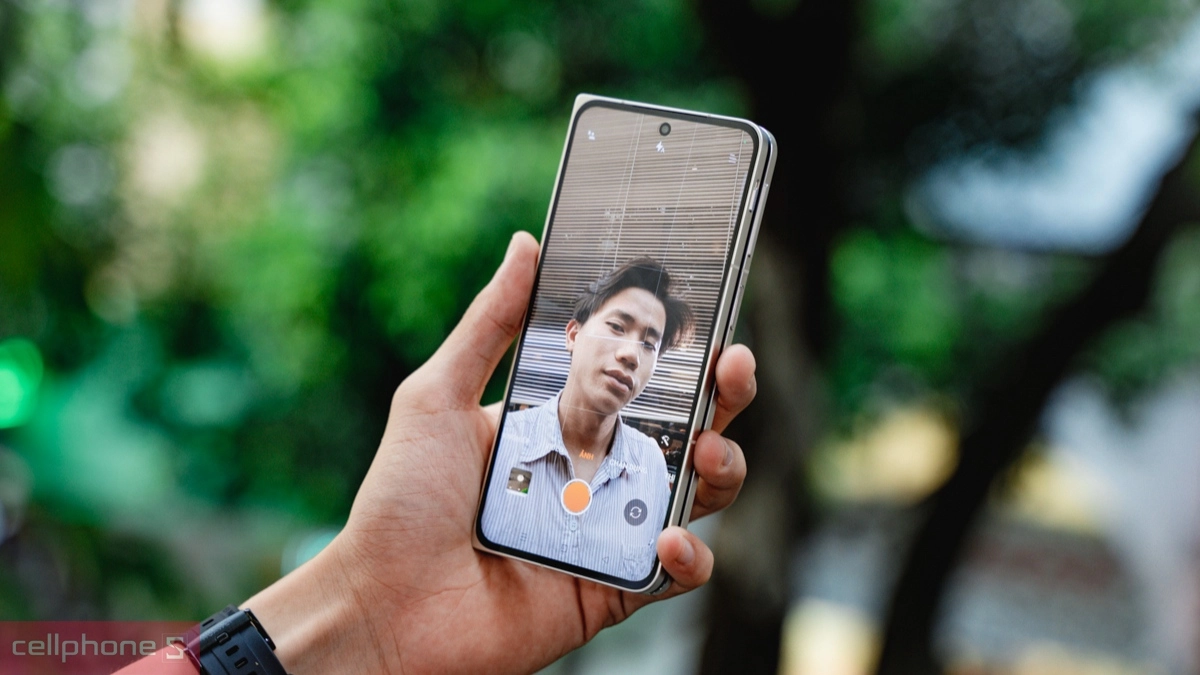 Màn hình OPPO Find N3