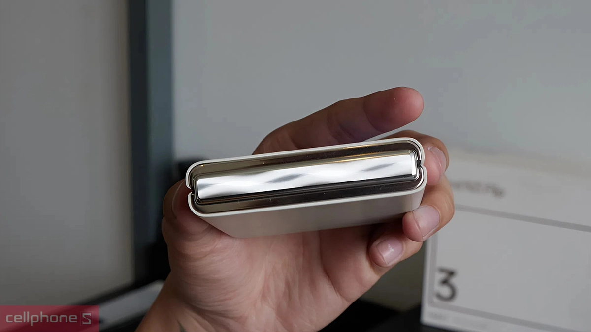 Bản lề uốn tầng gập mở mượt mà