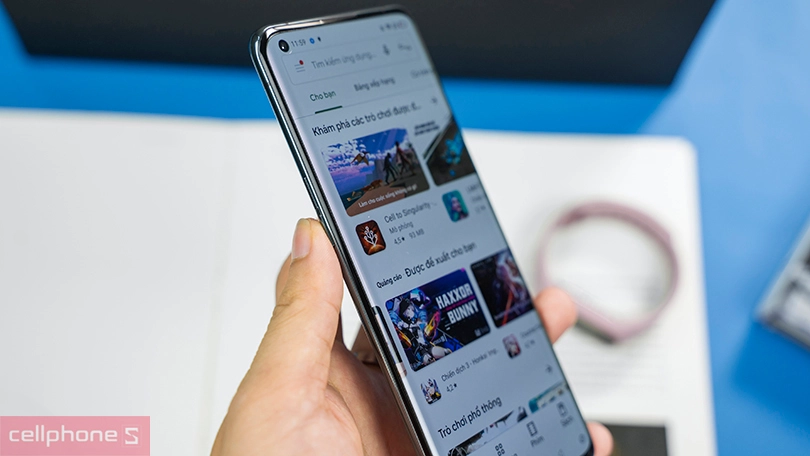 Thiết kế vuông vức, hoàn thiện từ nhôm nguyên khối