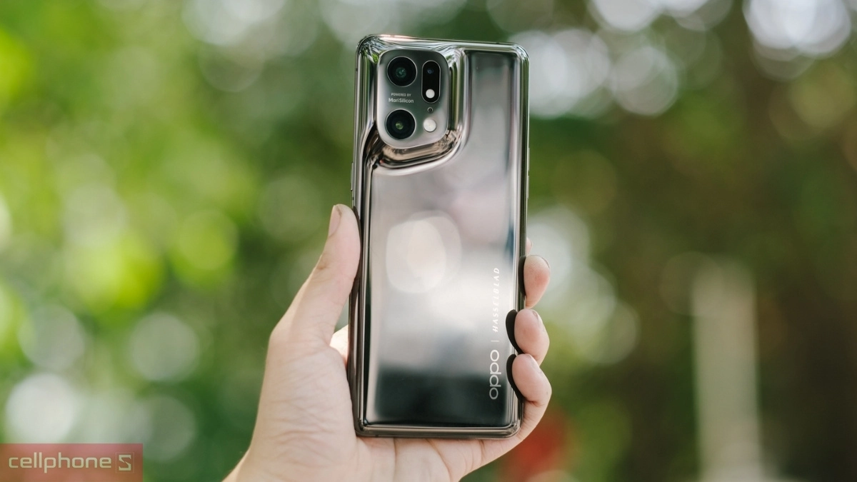 OPPO Find X5 Pro có mức giá dao động từ 10 đến 16 triệu đồng