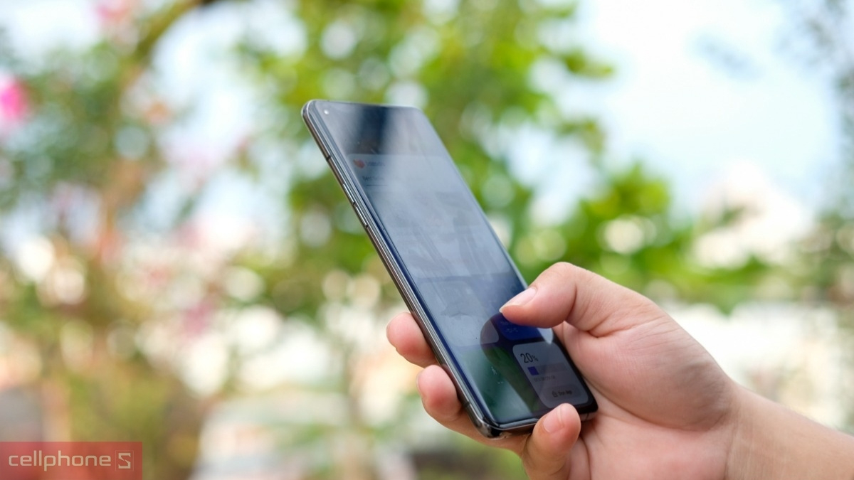 OPPO Find X5 Pro kết hợp mặt lưng gốm cùng cấu hình mạnh